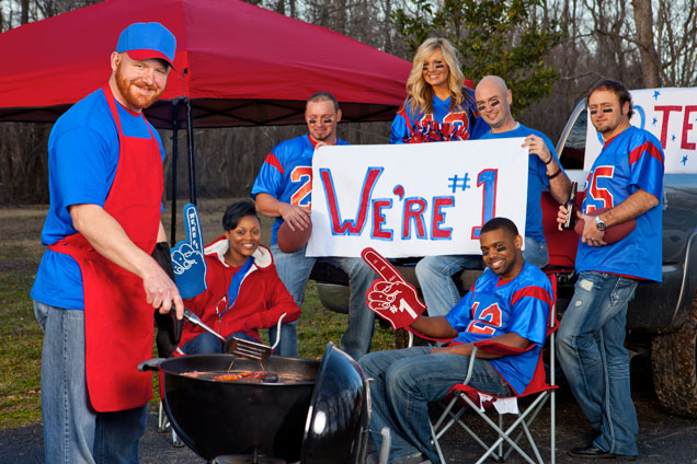 Cheap Tailgating Tips This Football Season