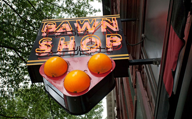 Reasons to Avoid Pawn Shop Loans
